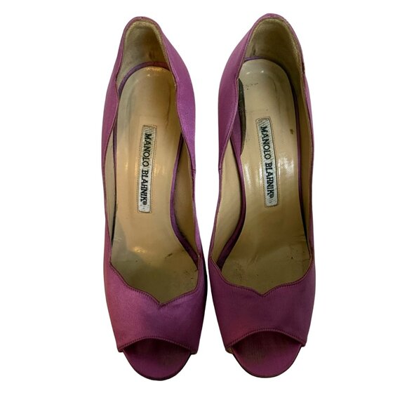 Manolo Blahnik Purple Satin Scalloped Open Toe Heels Womens Size 5.5 - Picture 7 of 7